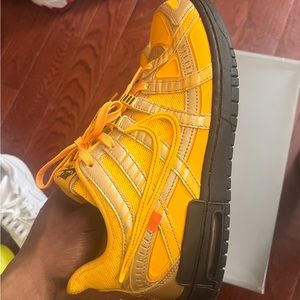 Nike x off-white rubber dunk size 9.5